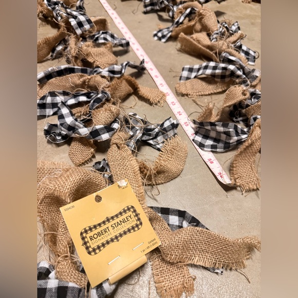 Rustic Burlap and Gingham Garland - Picture 3 of 4